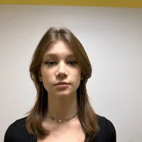 EsmaDeeks's Profile Pic