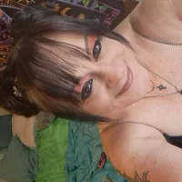 shellylove's Profile Pic