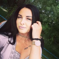RoyalNelly's Profile Pic
