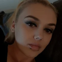 sinful_simone's Profile Pic