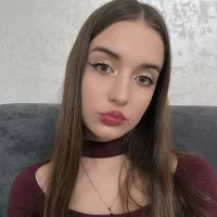 ClaraaHowell Poză avatar