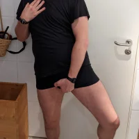 LaRose's Avatar Photo