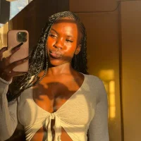 Zuri_luxx