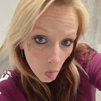 teazze's Profile Pic
