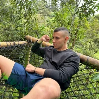 Профилна снимка на isaacgomez21