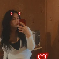 Lallie_Della's Avatar Pic