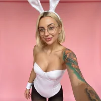 YourLizzyDoll's Avatar Pic