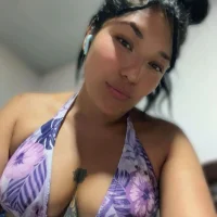 scarlet_saenz_'s Avatar Pic