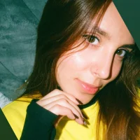 AnisiaFarina's Avatar Pic