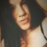 LillySparkxxx's Profile Pic