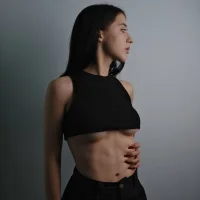 Slutty_Sluts Φωτ, Προφίλ