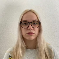 KellyHensley's Profile Pic