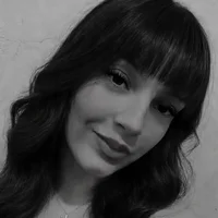 jullylovateli 的个人资料图片
