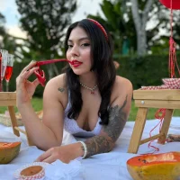 รูปอวาตาร์ของ AnnieRouse__