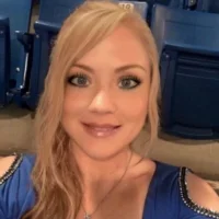 amandatheblondewife avatarképe