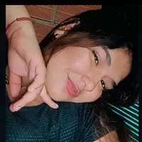 Gambar Profil scarletthayes