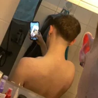 YourGayBoy04's Profile Pic