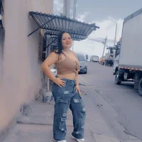 Emily_deluxe18