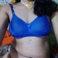 sexymoon2233's Profile Pic