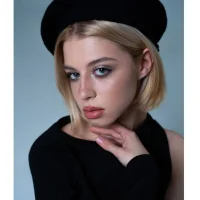 Gambar Profil SilviaEade