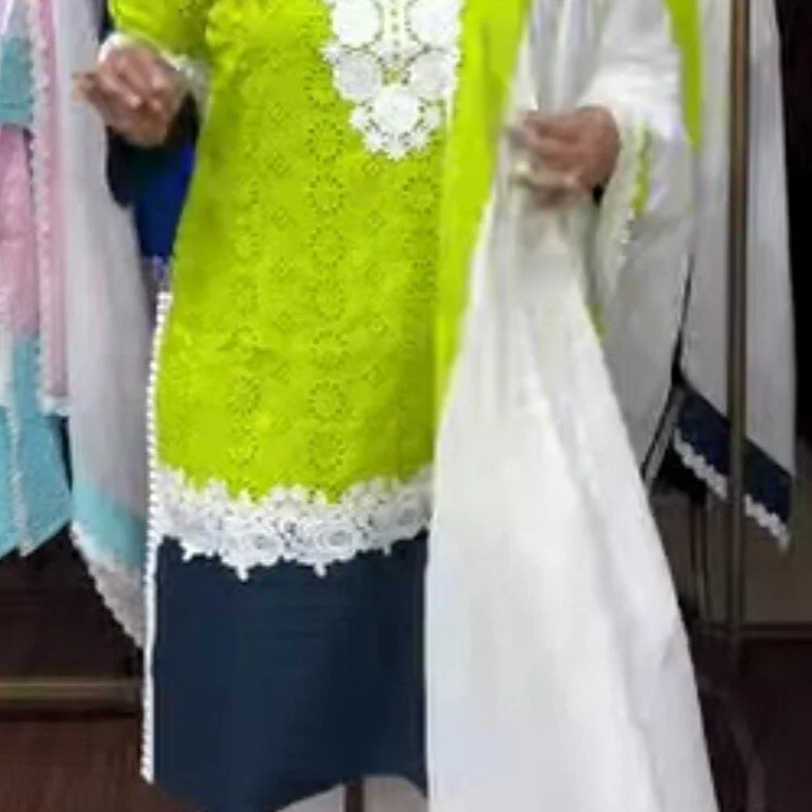 Hotkomal292 profile photo