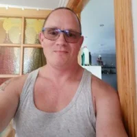 HornySwedishBiGuy1974's Profile Pic