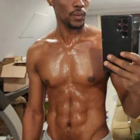 xx_longtaurus's Profile Pic