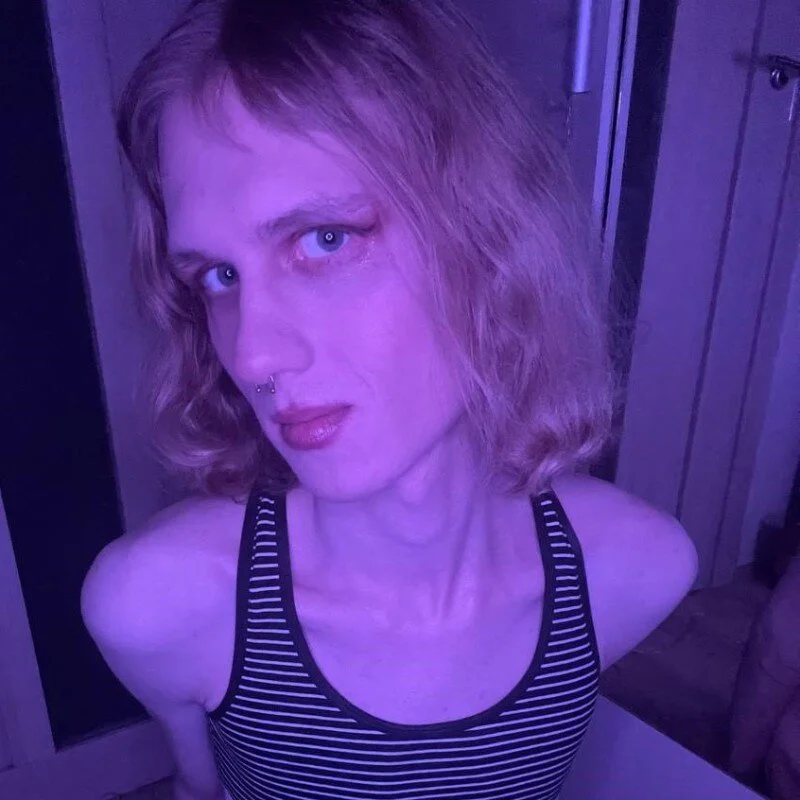 Avery_adam Stripchat profile image