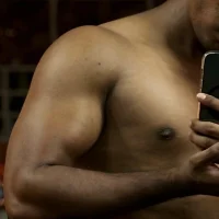 IndianBrownGuy: изображение аватарки