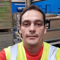 Профилна снимка на Vic23555