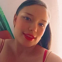 sisi_2514's Profile Pic