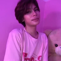 Slika avatara modela urtwinkbrixz