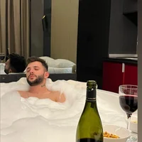 alexx25278's Profile Pic