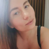 Gambar Profil Camilla_berry__