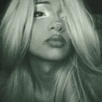 meganrouge_'s Avatar Pic