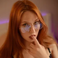 EmmaRedFox's Profile Pic