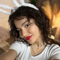 MoonliUwu's Profile Pic