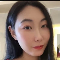 momo200106's Profile Pic