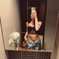 dveeei00's Profile Pic