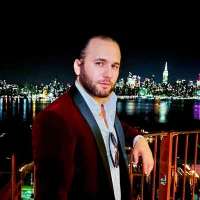 max687243's Avatar Pic