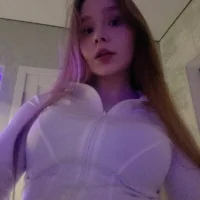 evashka9's Profile Pic