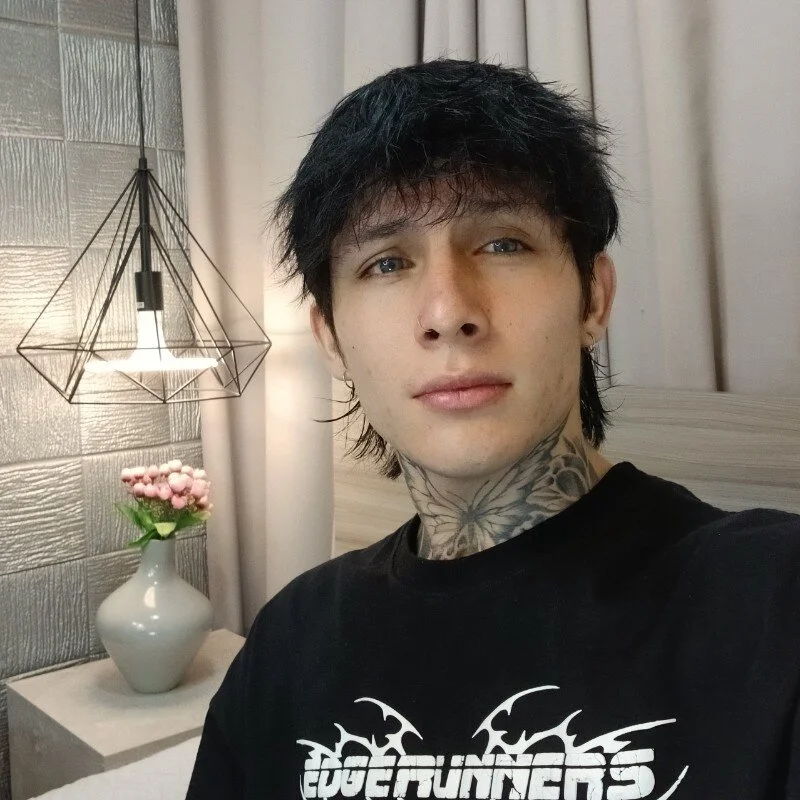 Cry_thereal Stripchat profile image