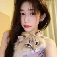 huihui-010's Profile Pic