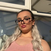 sophyia's Profile Pic