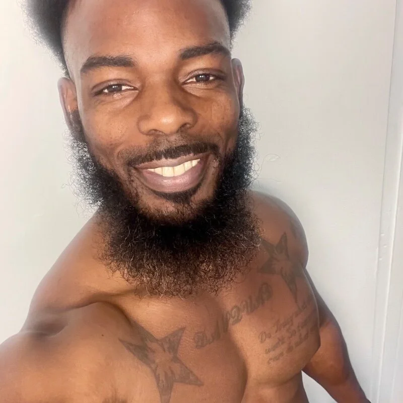 pleasure1804 profile photo
