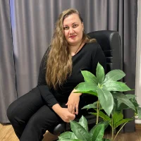 NonaLee's Profile Pic