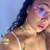 antonelllepiercee's Avatar Pic