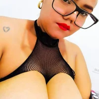 Miranda30Curvy's Profile Pic