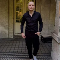 Sloki1304's Profile Pic