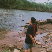 Looezhot's Profile Pic